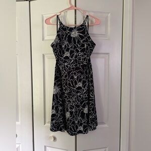 Women’s dress size XL